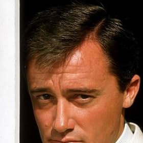 Robert Vaughn