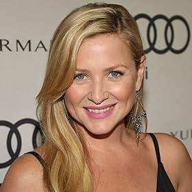 Jessica Capshaw