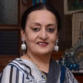 Dolly Ahluwalia