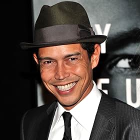 Anthony Ruivivar