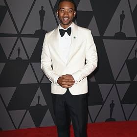 Algee Smith