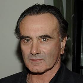 Dan Hedaya